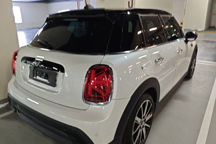 Used MINI 2023 1.5T COOPER Artist Five-Door Edition Rear Right 45 Deg