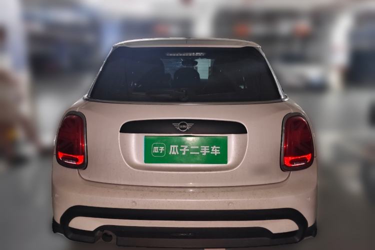 Used MINI 2023 1.5T ONE Five-Door Edition Rear