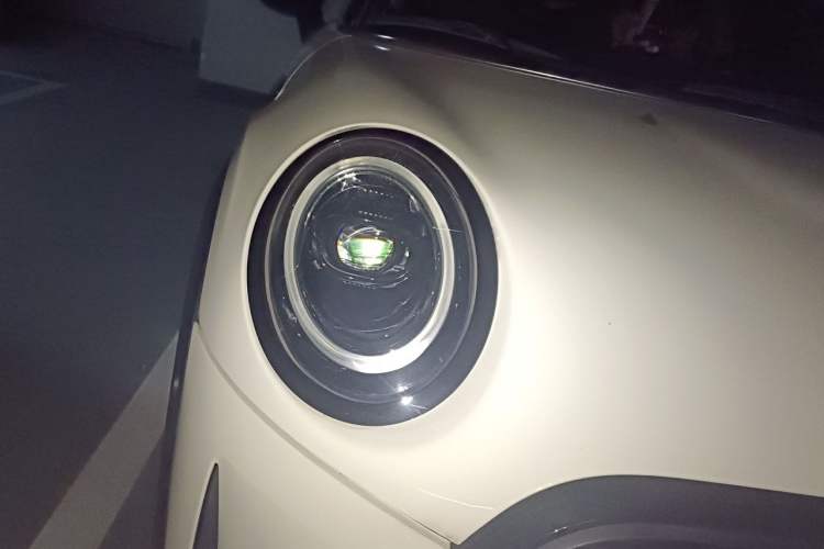 Used MINI 2023 1.5T COOPER Artist Right Front Headlight