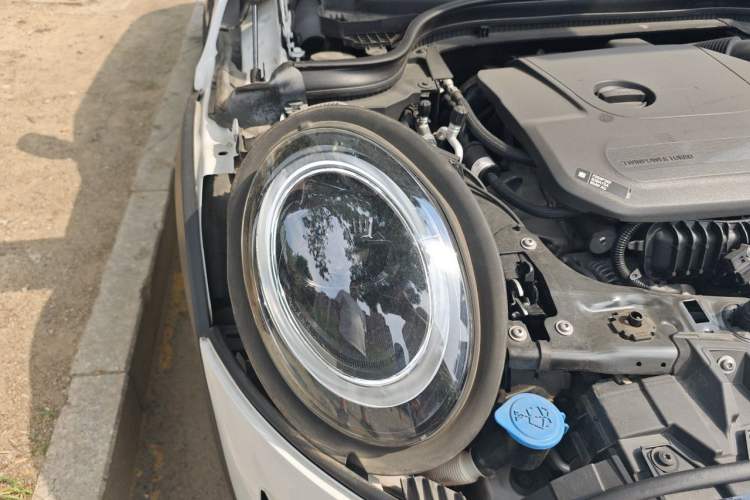 Used MINI 2023 1.5T ONE Right Front Headlight