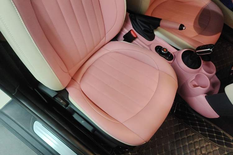 Used MINI 2023 1.5T ONE Right Front Seat