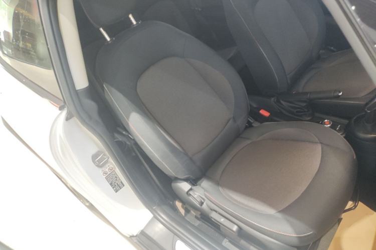 Used MINI 2023 1.5T ONE Right Front Seat