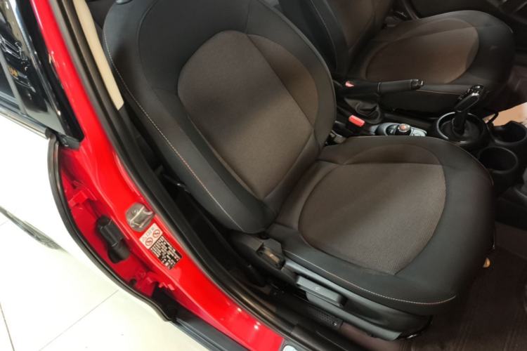 Used MINI 2023 1.5T ONE Five-Door Edition Right Front Seat