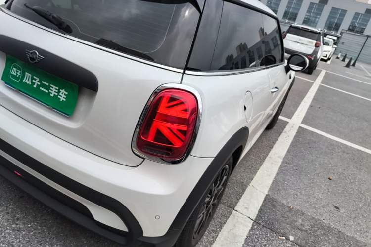 Used MINI 2023 1.5T ONE Right Rear Taillight