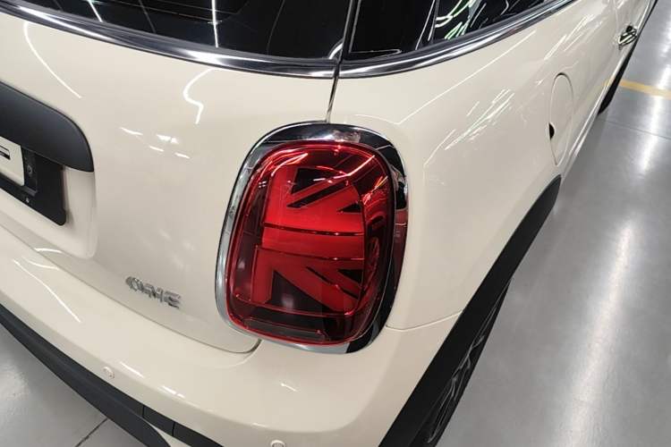 Used MINI 2023 1.5T ONE Right Rear Taillight