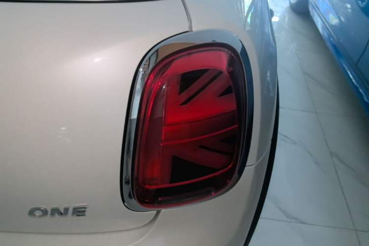 Used MINI 2023 1.5T ONE Right Rear Taillight