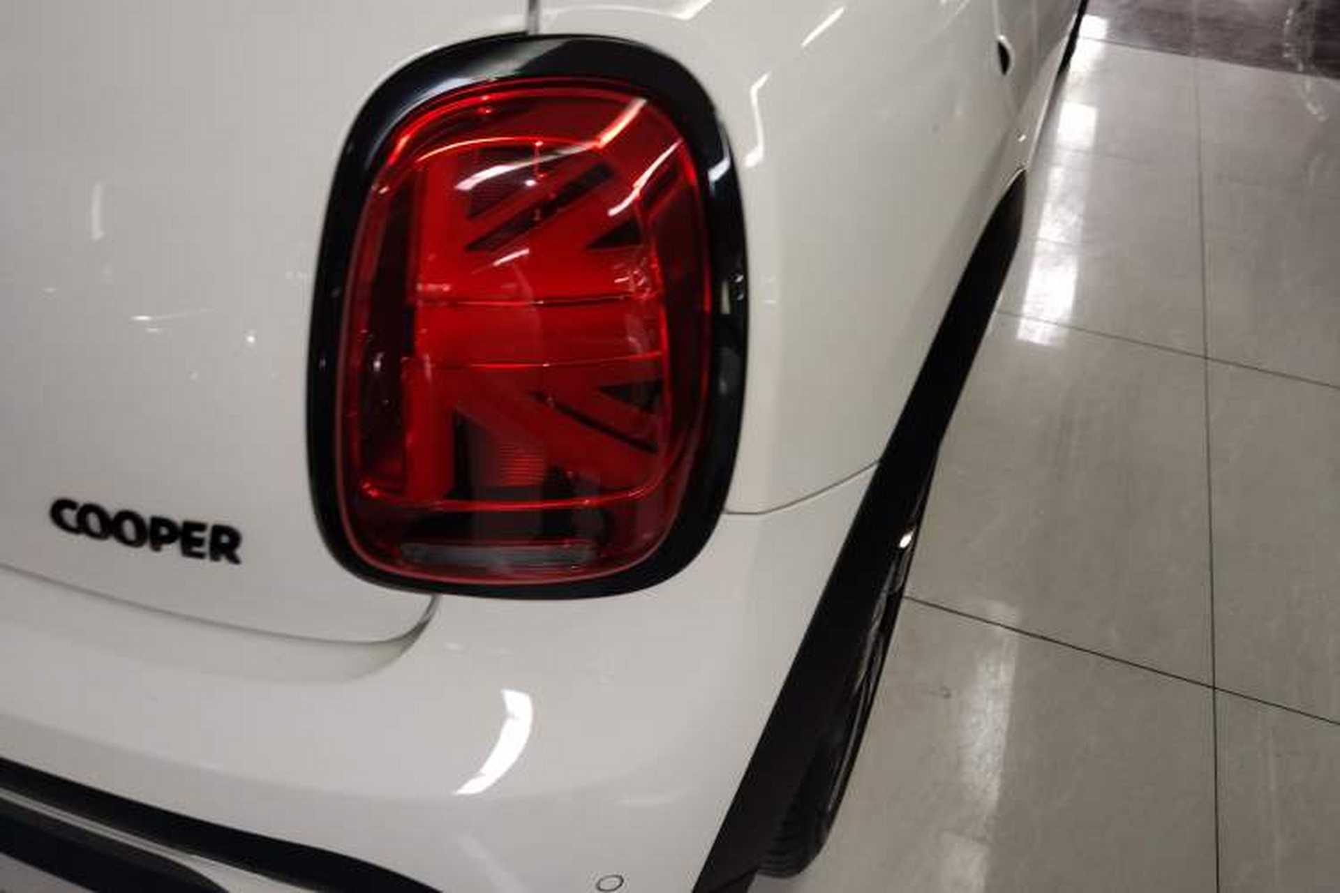 Used MINI 2023 1.5T COOPER Artist Right Rear Taillight