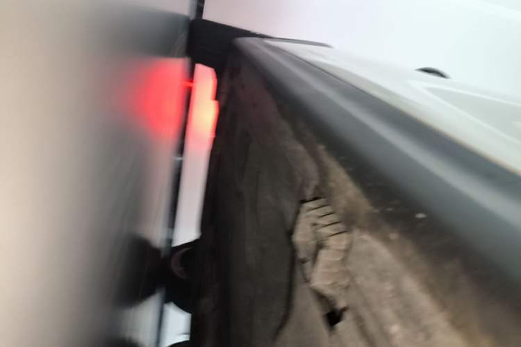 Used MINI 2023 1.5T COOPER Artist Right Side Sill