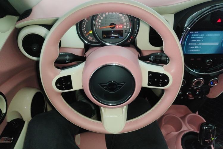 Used MINI 2023 1.5T ONE Steering Wheel