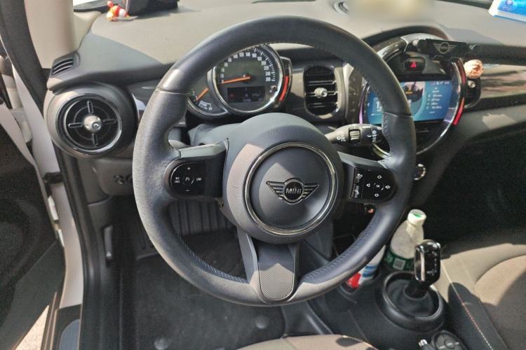 Used MINI 2023 1.5T ONE Steering Wheel