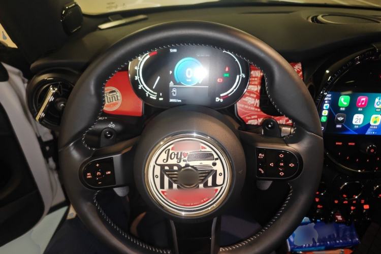 Used MINI 2023 Updated 2.0T COOPER S Artist Steering Wheel