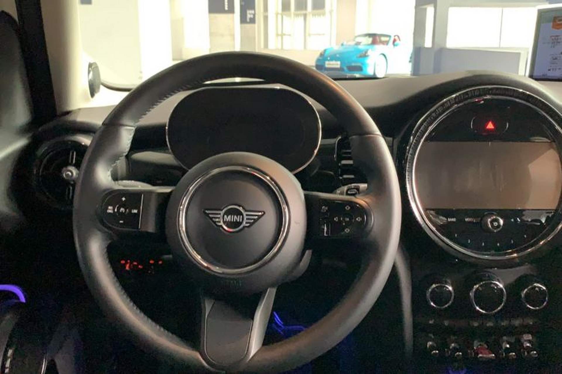 Used MINI 2023 1.5T COOPER Artist Five-Door Edition Steering Wheel