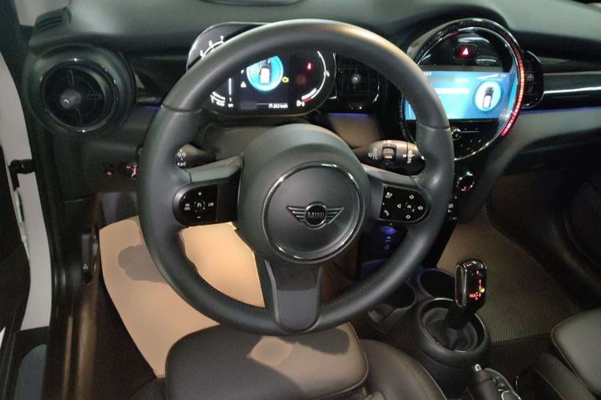 Used MINI 2023 1.5T COOPER Artist Steering Wheel