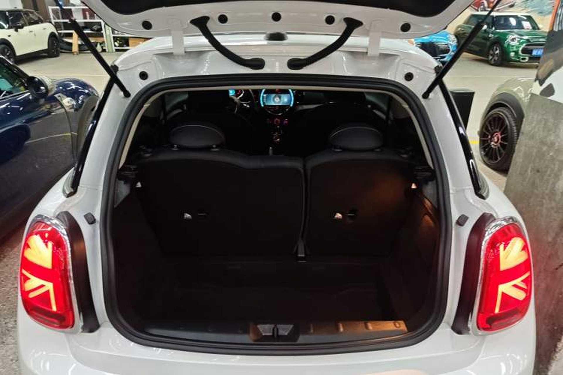Used MINI 2023 1.5T ONE Trunk