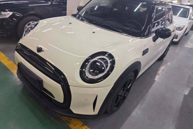Used MINI 2023 1.5T COOPER Artist Five-Door Edition