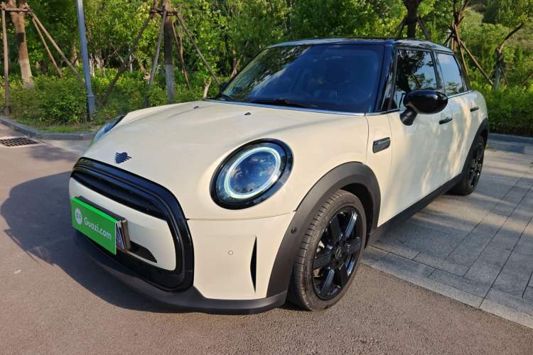 Used MINI 2023 1.5T COOPER Artist Five-Door Edition Guazi used car, China used car export, Used car for sale, Used cars, Cheapest cars for sale