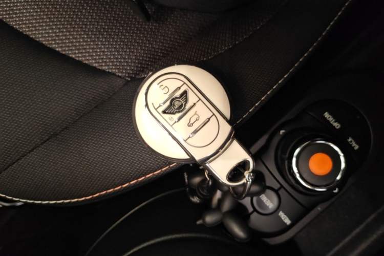 Used MINI 2023 1.5T ONE Vehicle Key