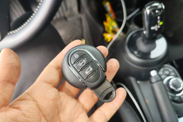 Used MINI 2023 1.5T COOPER King's Cross Special Edition Vehicle Key