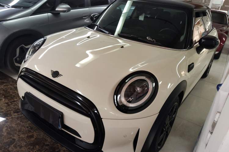 Used MINI 2023 1.5T COOPER Artist Guazi used car, China used car export, Used car for sale, Used MINI cars, Cheapest cars for sale