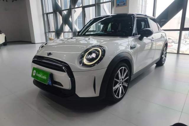 Used MINI 2023 Updated 1.5T COOPER Artist Five-Door Edition
