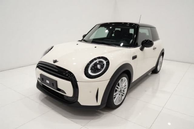 Used MINI 2023 1.5T COOPER Artist