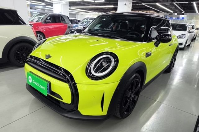 Used MINI 2023 1.5T COOPER Artist