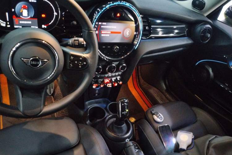 Used MINI 2023 Updated 1.5T COOPER Artist Audio And AC Panel