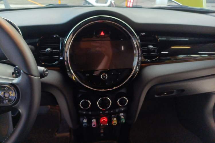 Used MINI 2023 Second Facelift 2.0T COOPER S CABRIO Artist Audio And AC Panel