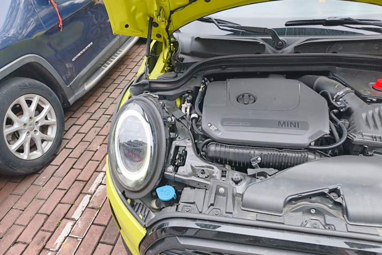Used MINI 2023 Revised 2.0T COOPER S CABRIO Artist Engine Bay Right