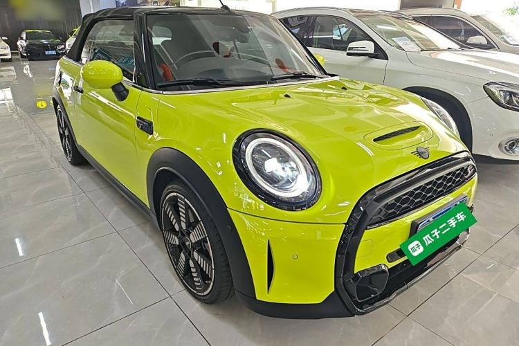 Used MINI 2023 Second Facelift 2.0T COOPER S CABRIO Artist Exterior 2