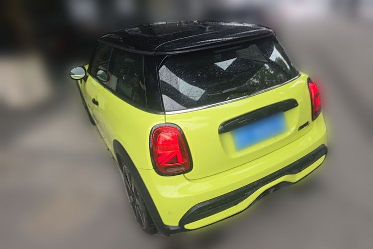 Used MINI 2023 Updated 2.0T COOPER S Artist Exterior 3