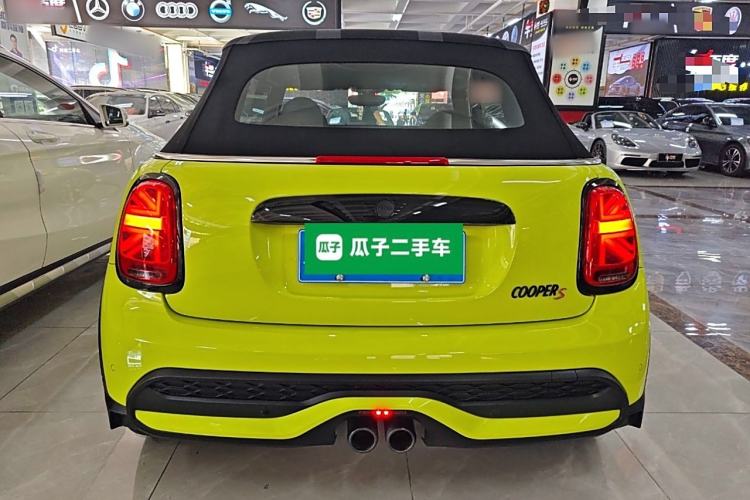 Used MINI 2023 Second Facelift 2.0T COOPER S CABRIO Artist Exterior 4
