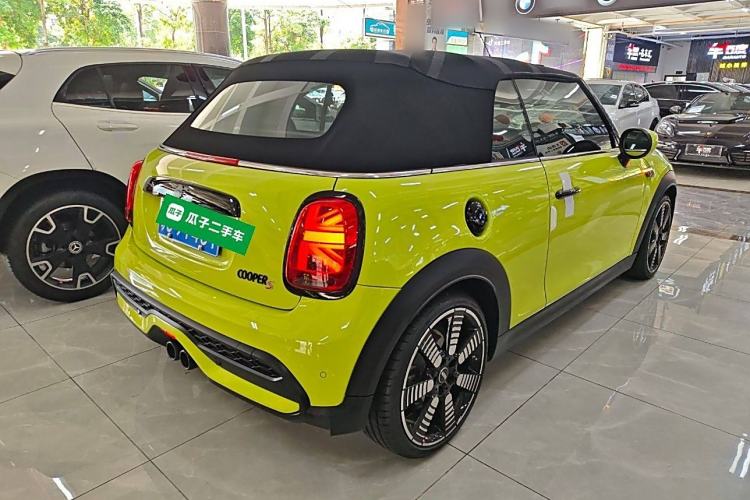 Used MINI 2023 Second Facelift 2.0T COOPER S CABRIO Artist Exterior 5