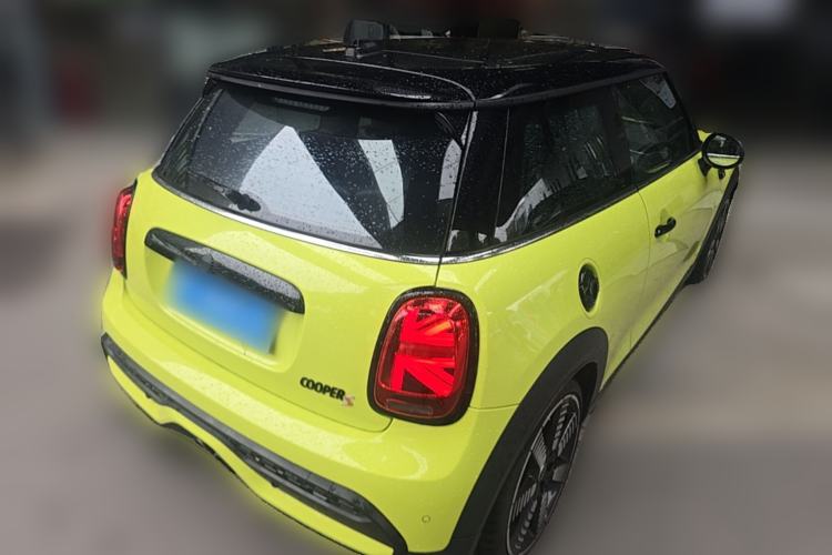 Used MINI 2023 Updated 2.0T COOPER S Artist Exterior 5