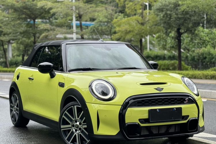 Used MINI 2023 Second Facelift 2.0T COOPER S CABRIO Artist Exterior 6