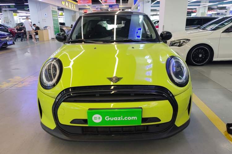 Used MINI 2023 1.5T COOPER Artist Front