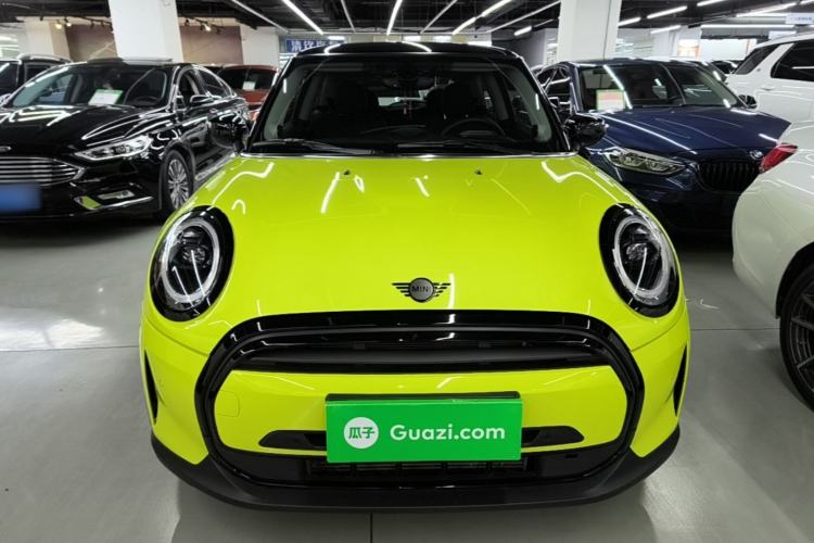 Used MINI 2023 1.5T COOPER Artist Front