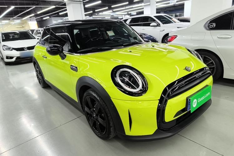 Used MINI 2023 1.5T COOPER Artist Front Right 45 Deg