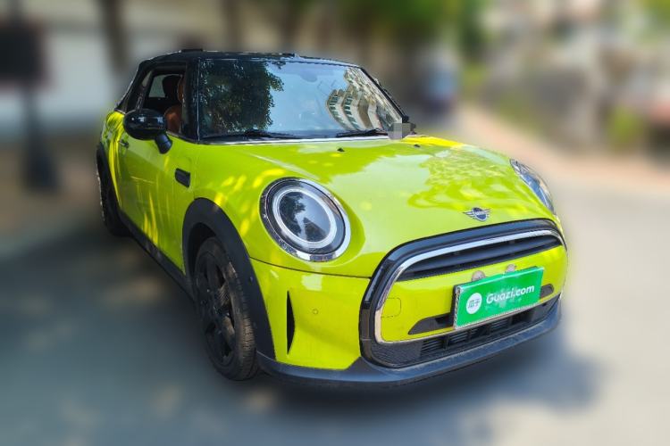 Used MINI 2023 Revised 1.5T COOPER CABRIO Artist Front Right 45 Deg