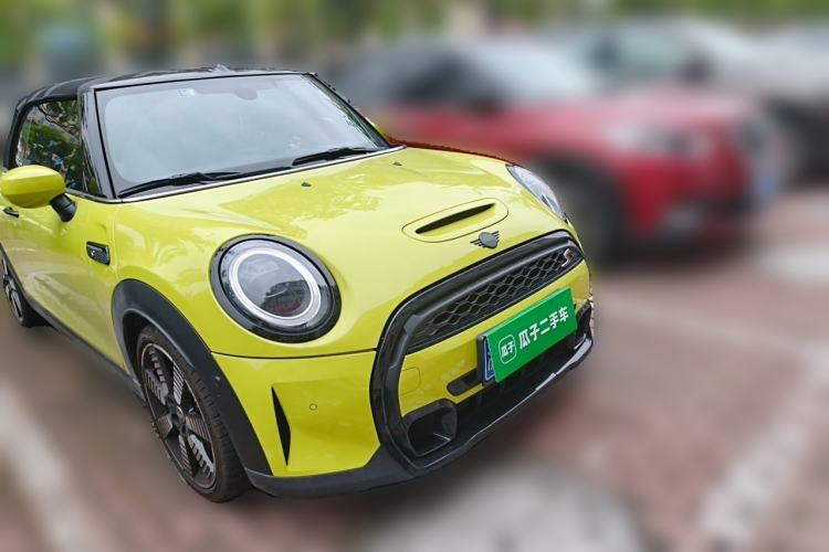 Used MINI 2023 Revised 2.0T COOPER S CABRIO Artist Front Right 45 Deg