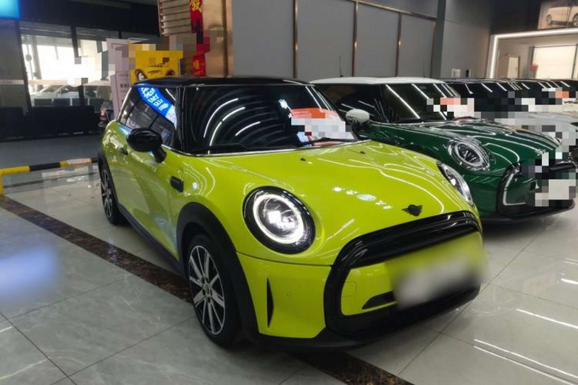 Used MINI 2023 1.5T COOPER Artist Front Right 45 Deg