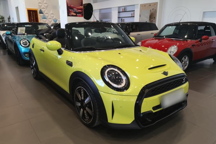 Used MINI 2023 Revised 2.0T COOPER S CABRIO Artist Front Right 45 Deg