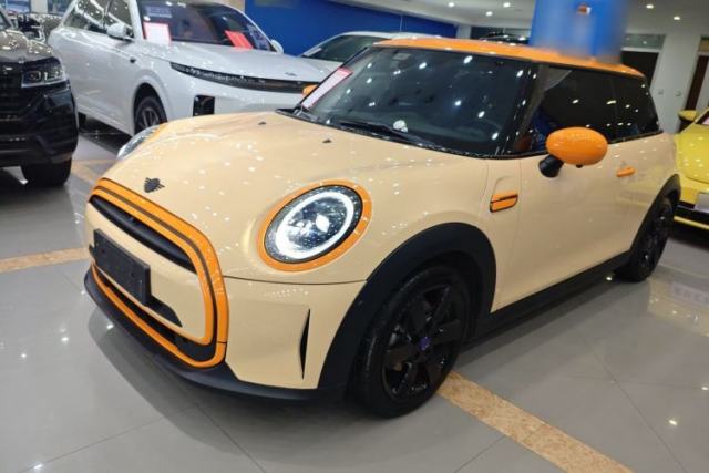 Used MINI 2023 1.5T COOPER Midnight Escape Special Edition