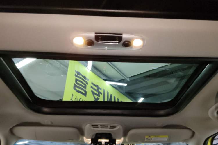 Used MINI 2023 Updated 1.5T COOPER Artist Five-Door Edition Headliner