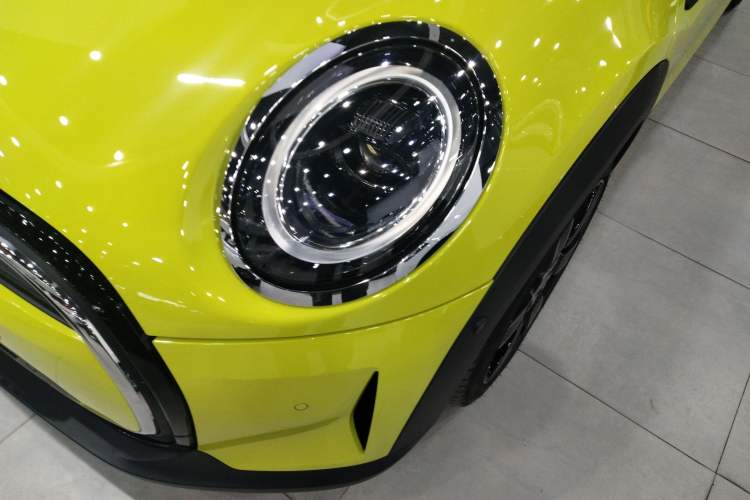 Used MINI 2023 Updated 1.5T COOPER Artist Left Front Headlight