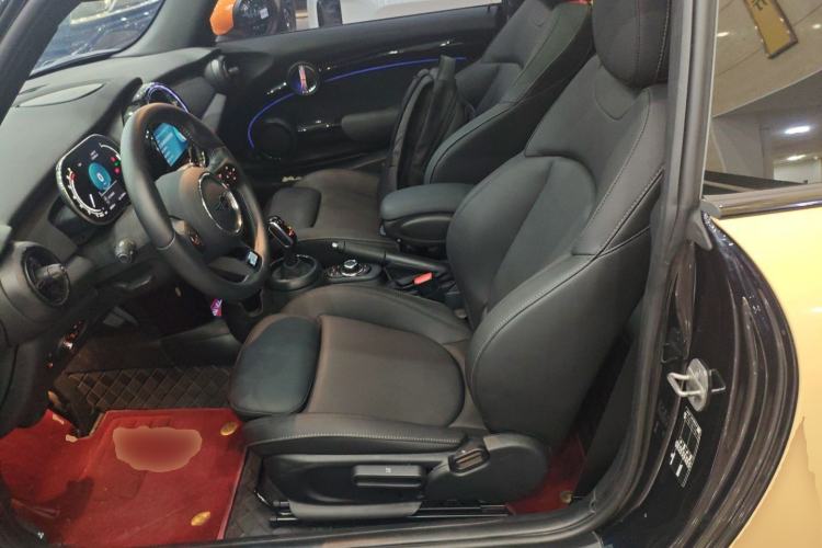 Used MINI 2023 1.5T COOPER Midnight Escape Special Edition Left Front Seat