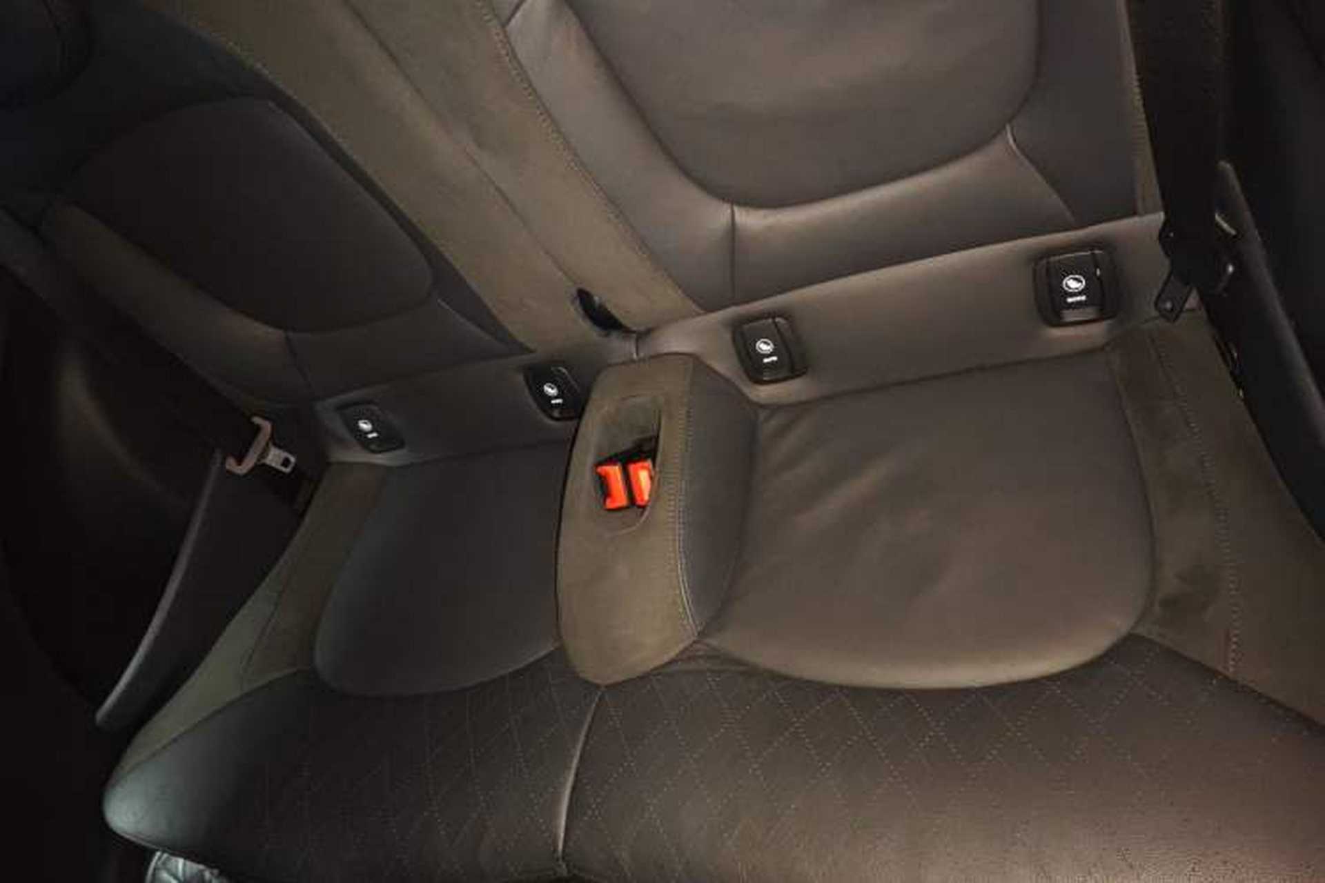 Used MINI 2023 Revised 1.5T COOPER CABRIO Artist Left Rear Seat