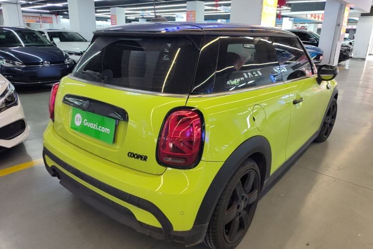 Used MINI 2023 1.5T COOPER Artist Rear Right 45 Deg