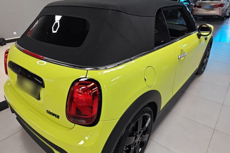 Used MINI 2023 Revised 1.5T COOPER CABRIO Artist Rear Right 45 Deg