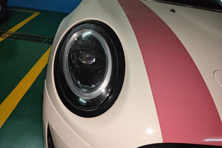 Used MINI 2023 Facelift 2.0T COOPER S Artist Five-Door Edition Right Front Headlight